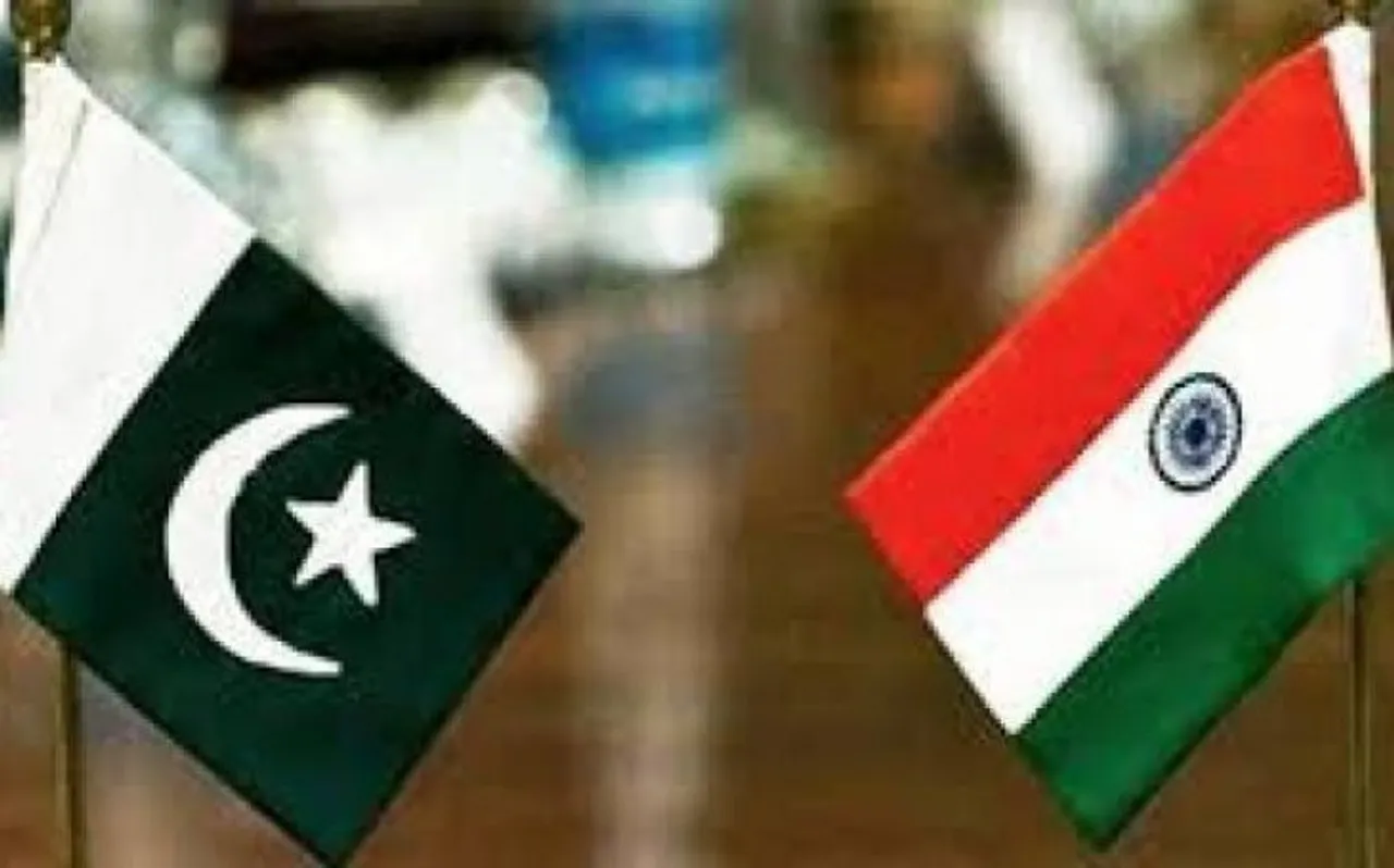 पाकिस्तान को आईसीसी विश्व कप में इस तरह हर बार पीटता आ रहा है भारत