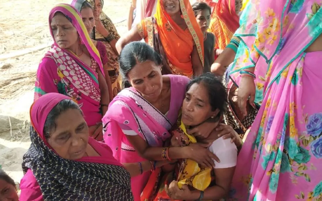 वारदात: यूपी के प्रतापगढ़ में बदमाशों ने किसान की हत्या कर शव को जलाया