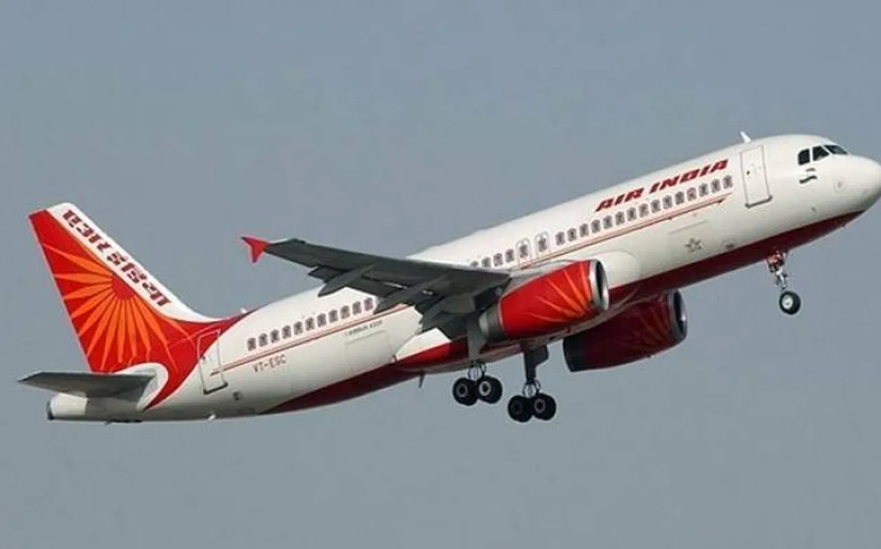 चोरी के आरोप में एयर इंडिया के कैप्टन रोहित भसीन हुए बर्खास्त