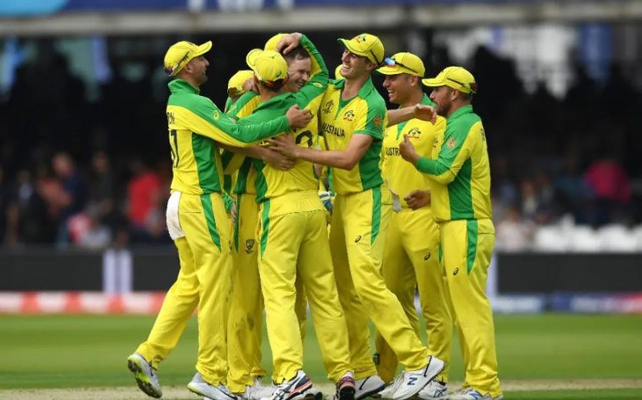 World Cup: इंग्लैंड को हरा सेमीफाइनल में पहुंचने वाली पहली टीम बनी ऑस्ट्रेलिया, 64 रनों से हराया