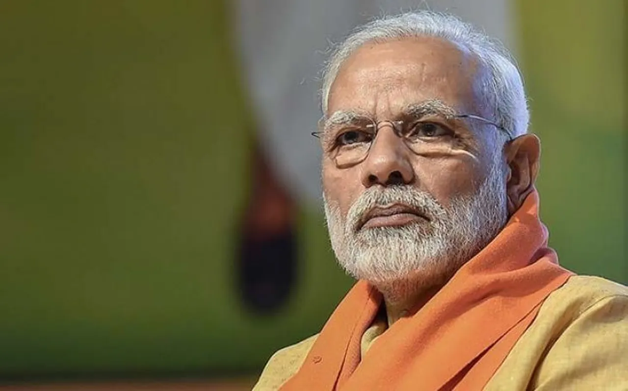 पीएम मोदी ने पढ़ा सदन में गलत शेर, जावेद अख्तर ने साधा निशाना