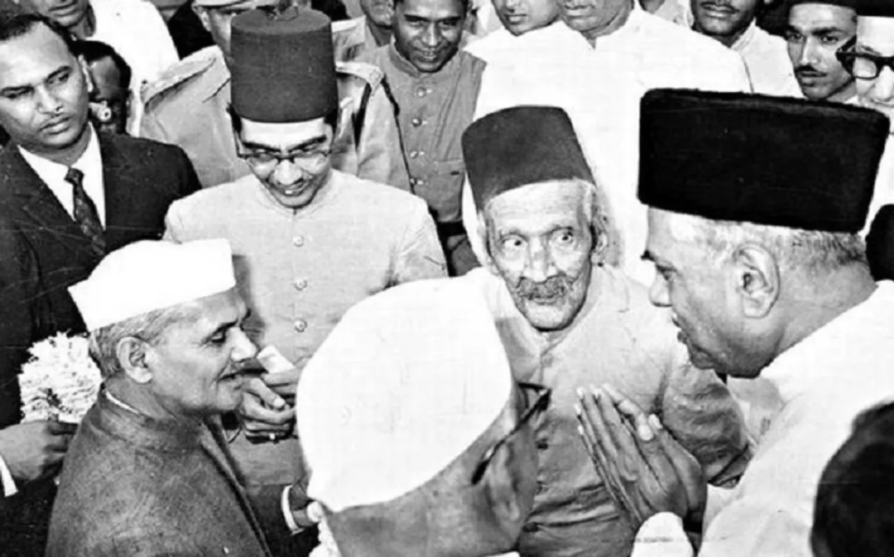 एक और लड़ाई हारने की कगार पर पाकिस्तान, हैदराबाद निजाम के 3 अरब रुपये मिलेंगे भारत को
