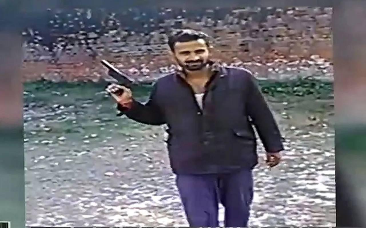 उन्नाव की जेल में कैमरा, पिस्तौल और फिर अपराधियों का एक्शन, प्रशासन में मचा हड़कंप