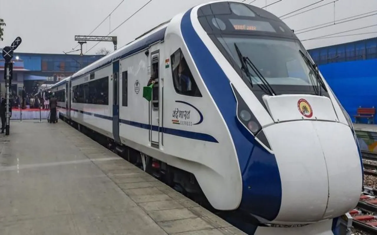 4 घंटे में दिल्‍ली से कानपुर का सफर, दूसरे ट्रायल पर वंदे भारत एक्सप्रेस