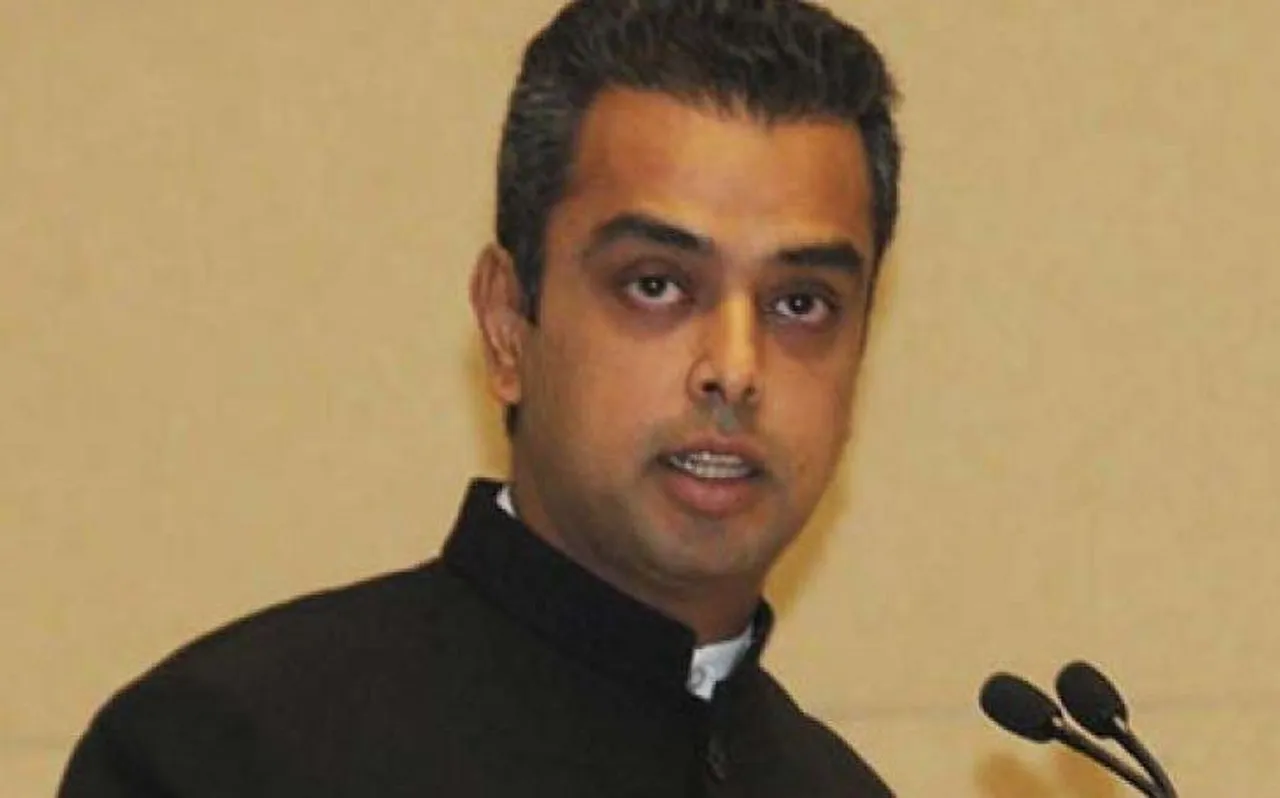 मुंबई कांग्रेस अध्यक्ष पद से मिलिंद देवड़ा का इस्तीफा,  राष्ट्रीय राजनीति में नई भूमिका के लिए तैयार