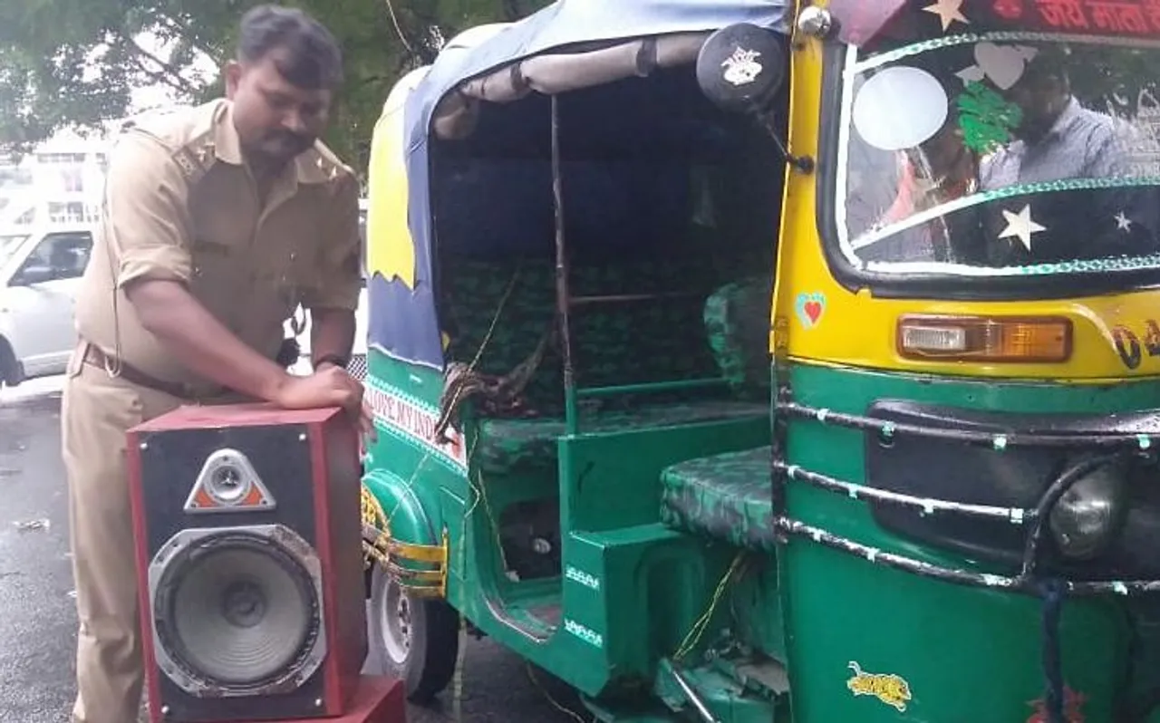 ऑटो रिक्शा में नहीं बजा सकेंगे साउंड, इस वजह से यूपी पुलिस ने लिया एक्शन