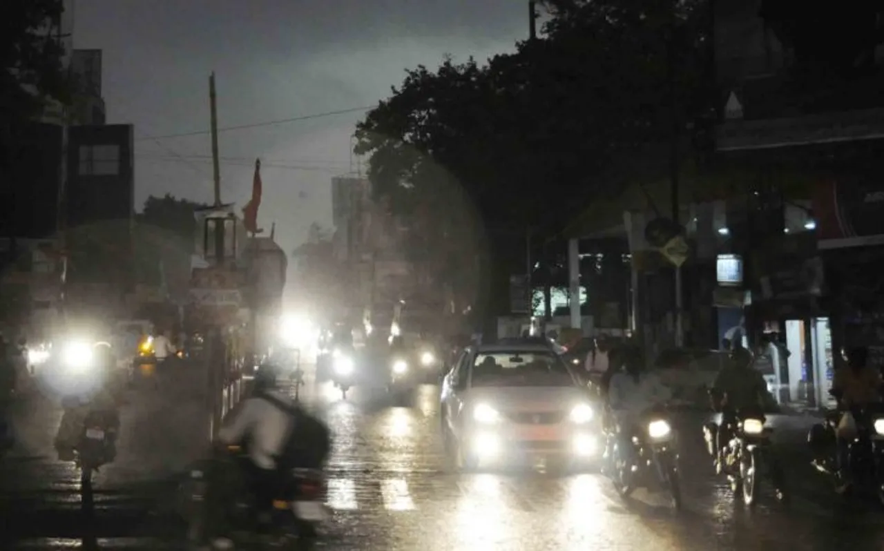 बिहार में कभी झमाझम तो कभी रिमझिम बारिश का सिलसिला जारी