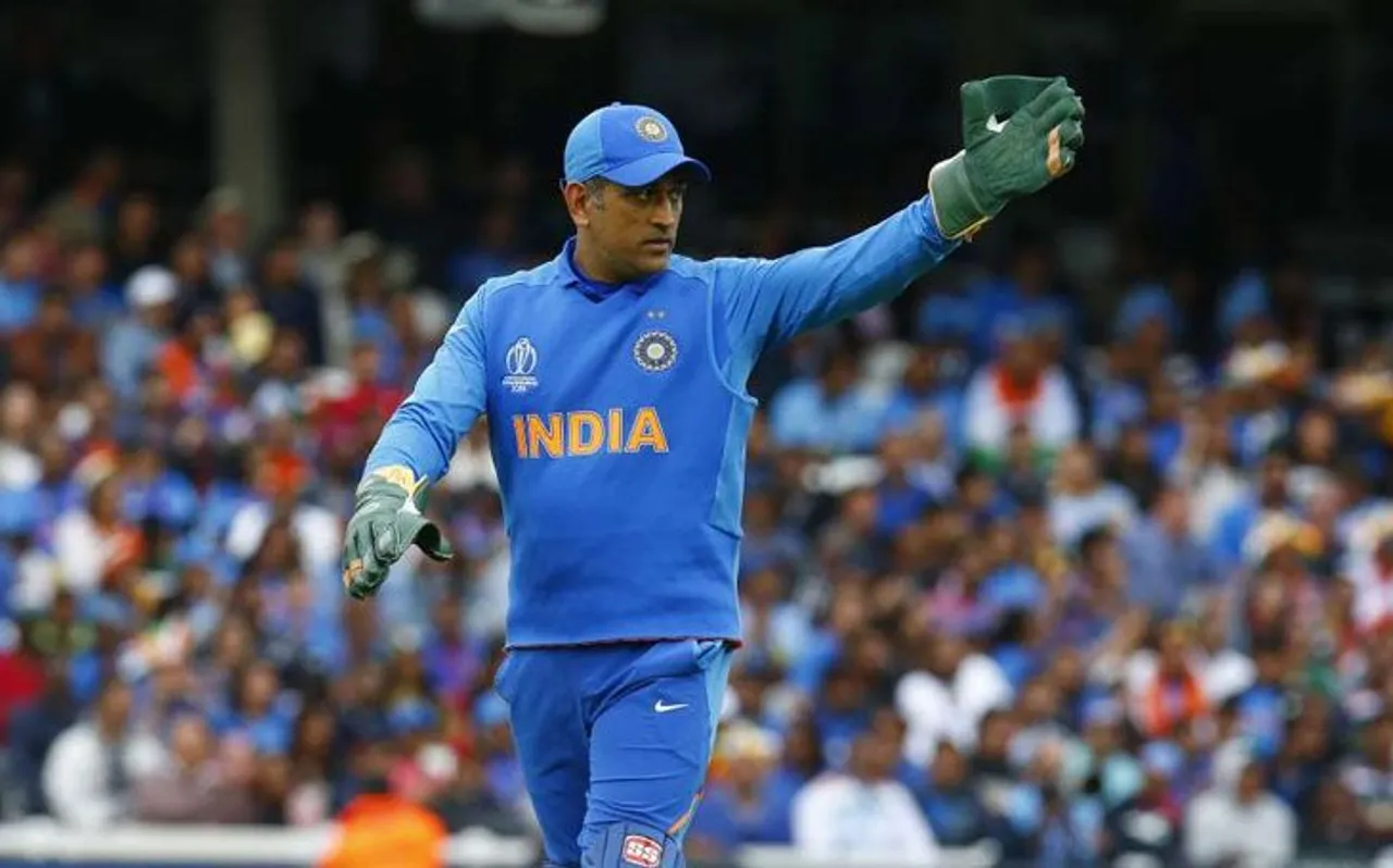World Cup: मैनचेस्टर के मैदान पर उतरते ही धोनी के नाम दर्ज हुआ बड़ा रिकॉर्ड, देखें आंकड़े