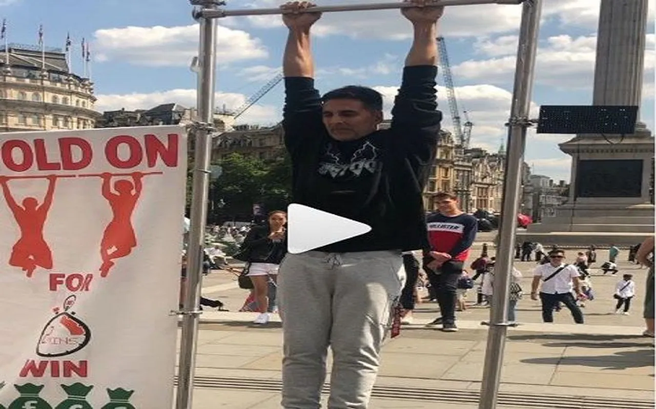 100 Pound कमाने के लिए खंभे से लटके अक्षय कुमार, ट्विंकल ने शेयर किया मजेदार Video
