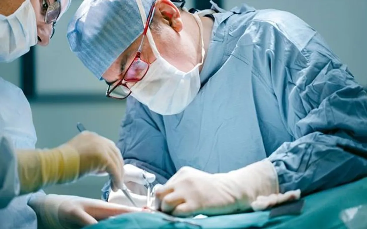 MBBS की डिग्री के बाद प्रैक्टिस के लिए ये टेस्ट करना होगा पास, केंद्रीय कैबिनेट का अहम फैसला