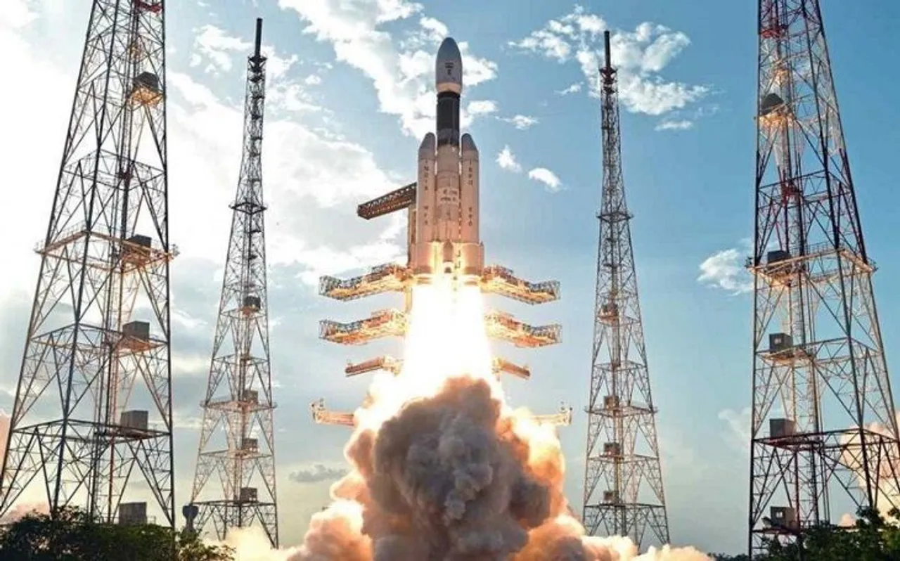 Chandrayaan-2 Launch : चंद्रयान-2  की लॉन्‍चिंग पर बधाइयों का तांता, पीएम मोदी ने इस अंदाज में दी बधाई