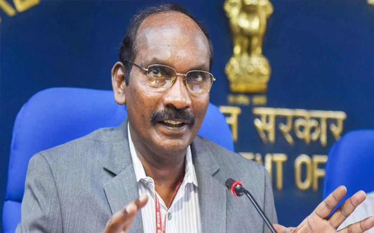 चंद्रयान-2 लॉन्च पर भावुक हुए इसरो के चीफ सिवन, कहा- 7 दिन तक घर-परिवार को छोड़कर जुटी रही पूरी टीम
