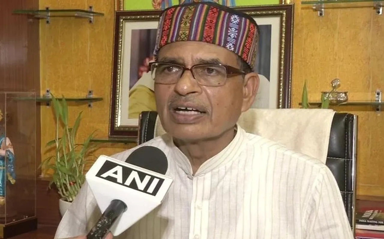 कर्नाटक के बाद अब मध्य प्रदेश की बारी, शिवराज सिंह चौहान ने इशारों में कह दी ये बात