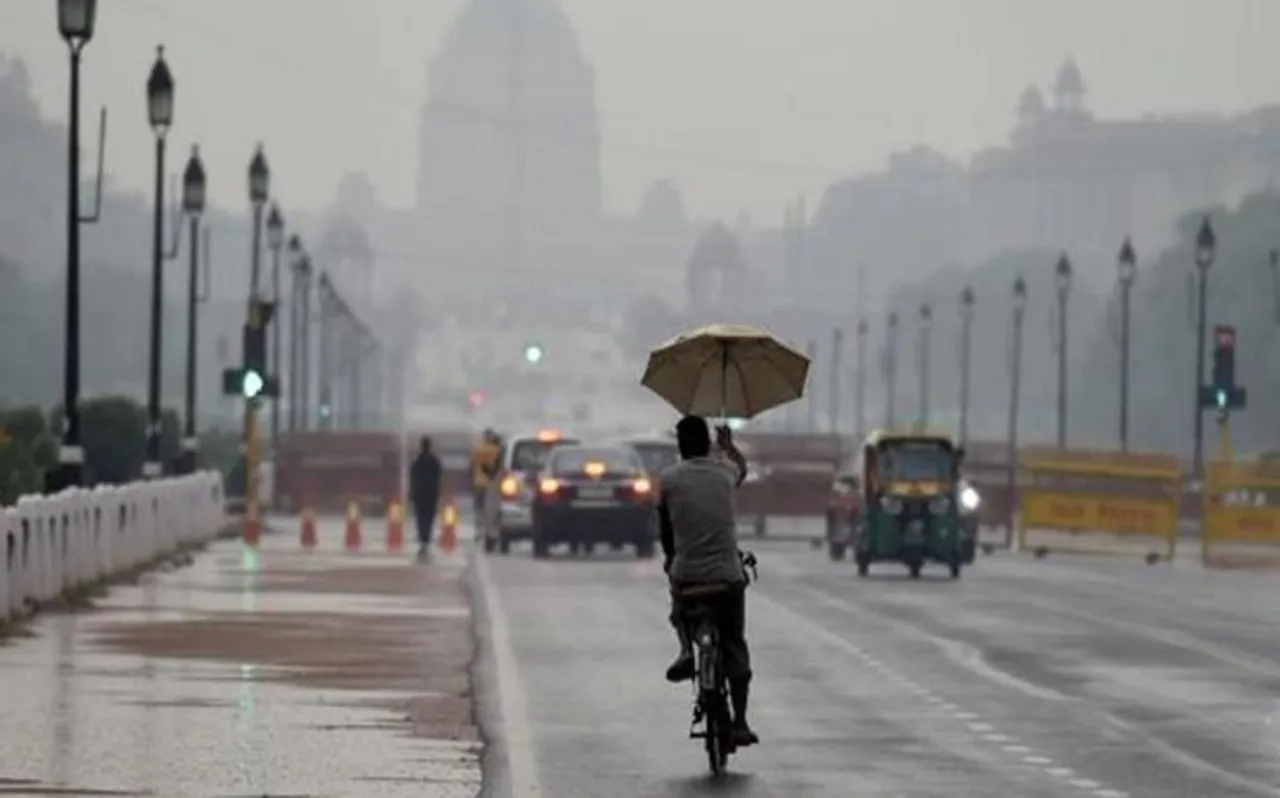 Weather Updates : बुधवार को दिल्ली-NCR में हुई झमाझम बारिश से मौसम सुहाना