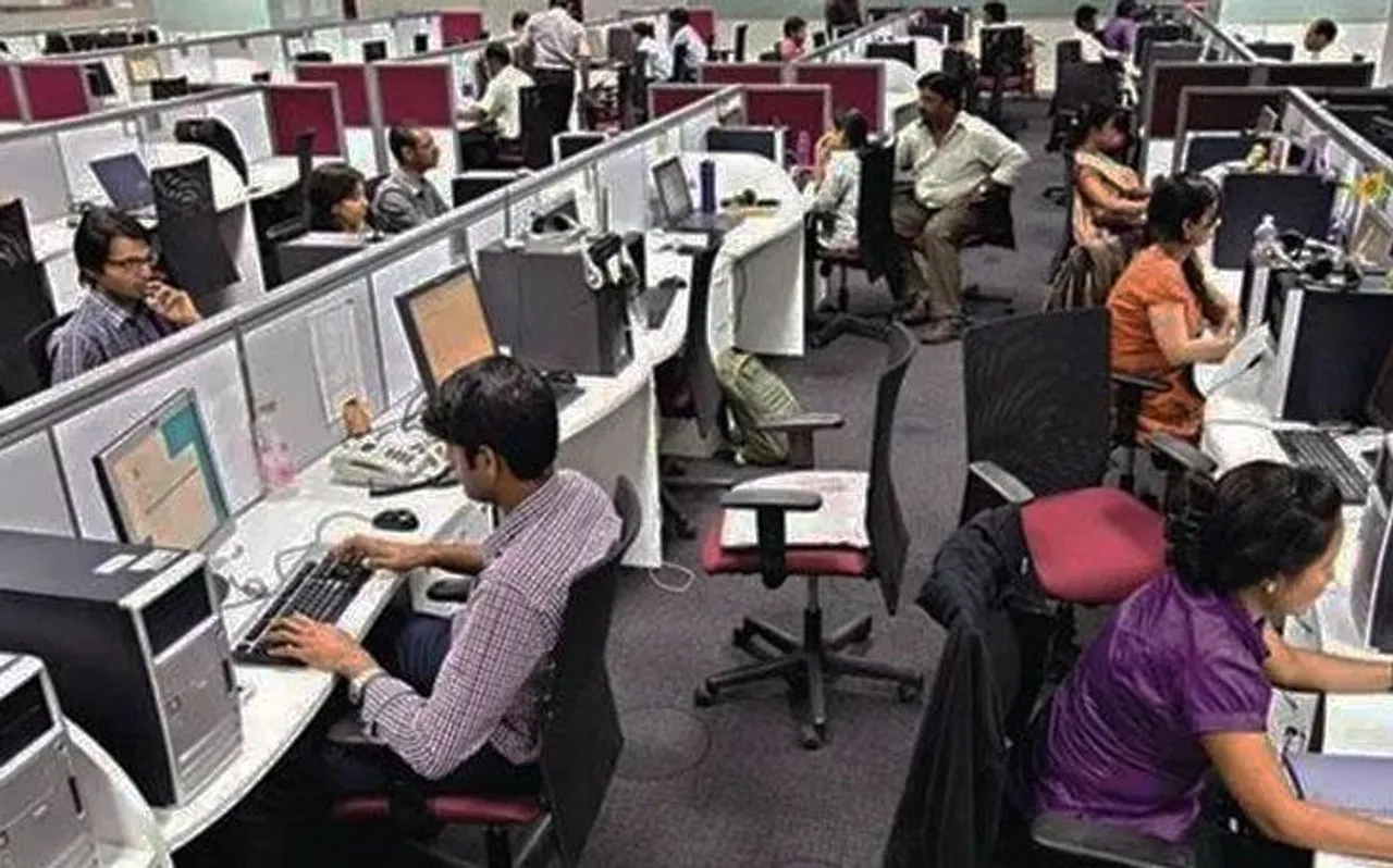 मोदी सरकार का अगर ये प्रस्ताव हुआ पास, तो कंपनियां कर्मचारियों से नहीं करा पाएंगी ओवरटाइम
