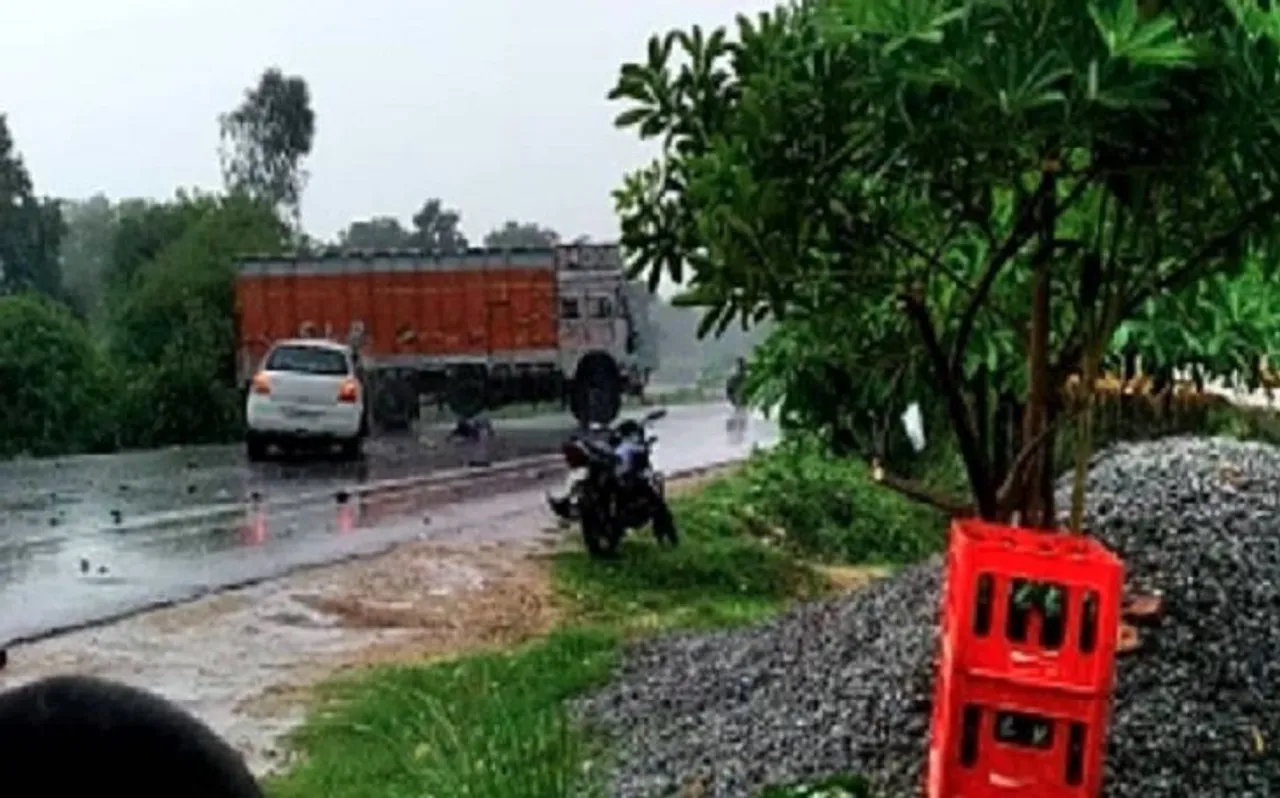 सपा-कांग्रेस ने उन्नाव गैंगरेप पीड़िता के साथ हादसे को साजिश बताया, राजनीति तेज