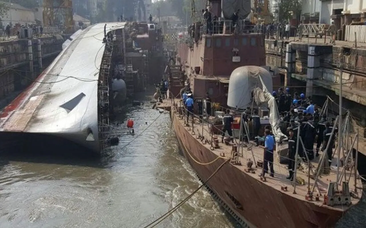 INS बेतवा एक्सीडेंट मामले में 3 नौसेना अधिकारियों पर कोर्ट मार्शल