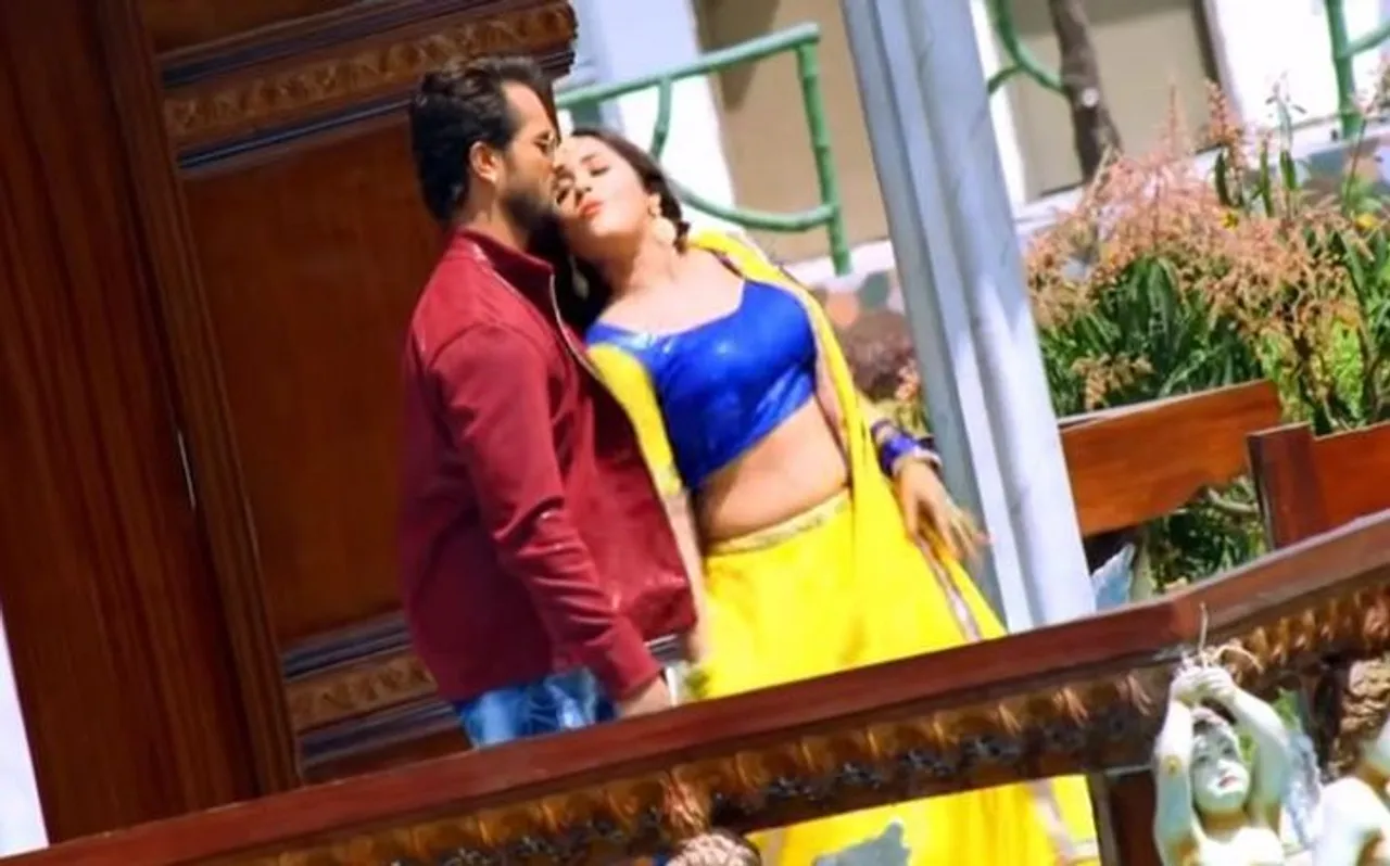 Bhojpuri Song: खेसारी लाल और काजल राघवानी का गाना 'सज के संवर के' हो रहा है Viral, देखें Video