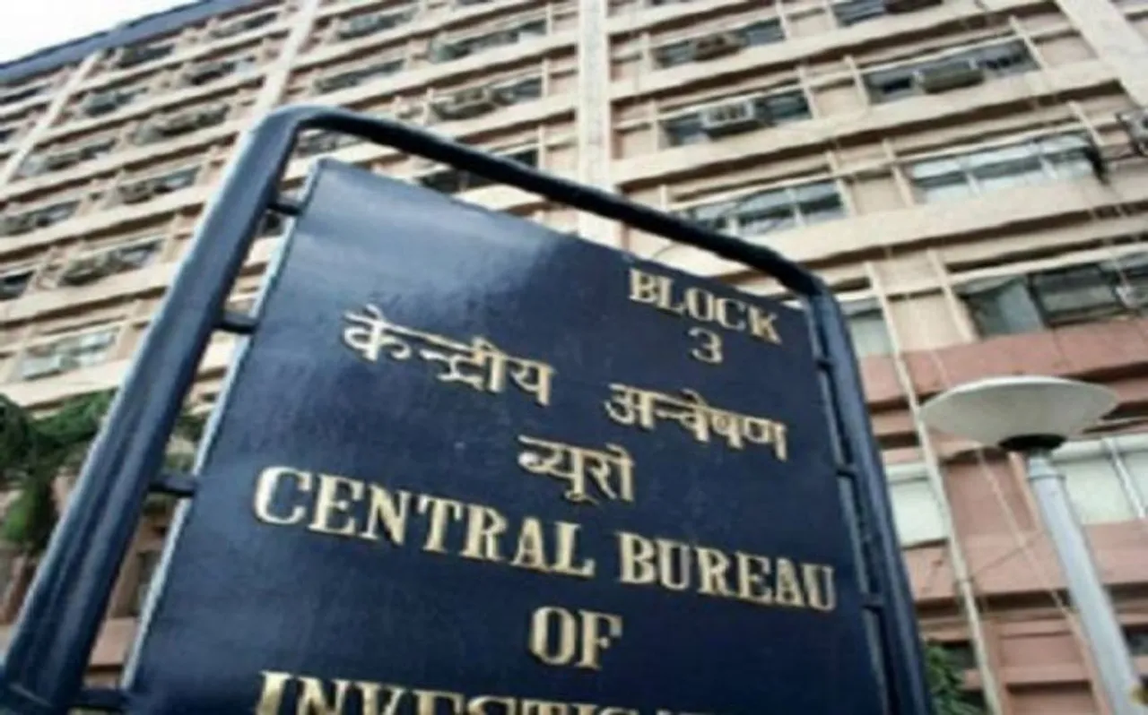 CBI arrested 2 Delhi Police Officers