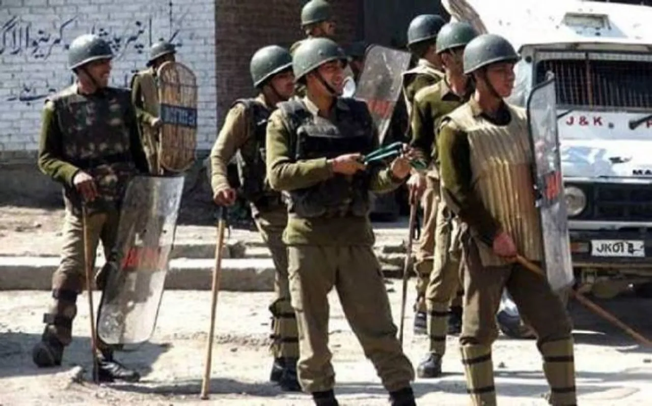 Jammu Kashmir Baramulla Encounter: सुरक्षाबलों ने एक आतंकी को किया ढेर