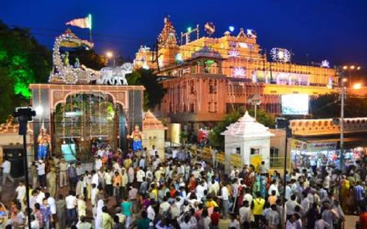Krishna Janmashtami पर इस साल मथुरा में होगा भव्य उत्सव, यह है सरकार का पूरा प्लान