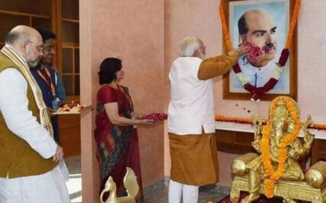 66 साल का इंतजार हुआ खत्म, धारा 370 हटा पीएम मोदी ने किया श्यामा प्रसाद मुखर्जी का सपना पूरा