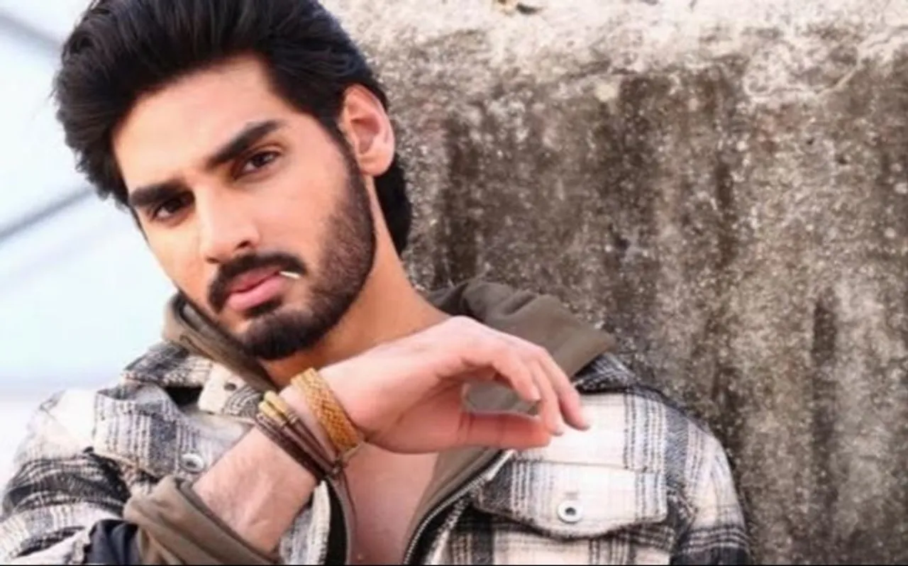 सुनील शेट्टी के बेटे अहान ने शुरू की अपनी डेब्यू फिल्म की शूटिंग