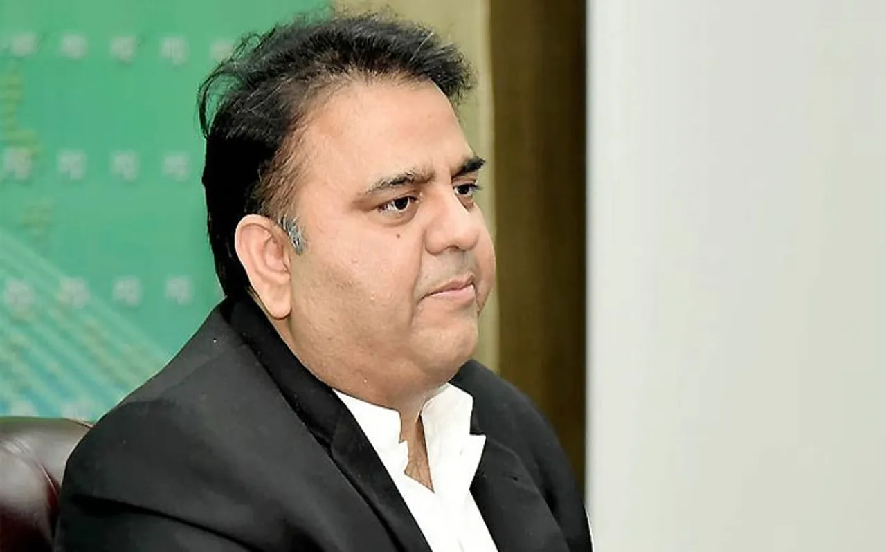 टि्वटर पर हुई जंग को याद करते हुए पाकिस्‍तान के मंत्री ने सुषमा स्‍वराज के निधन पर जताया शोक
