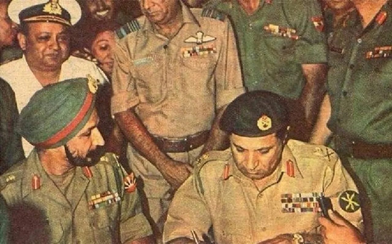 'पीओके भी हमारा न होता, अगर जुल्‍फिकार अली भुट्टो ने इंदिरा गांधी को माइंडगेम में न फंसाया होता'