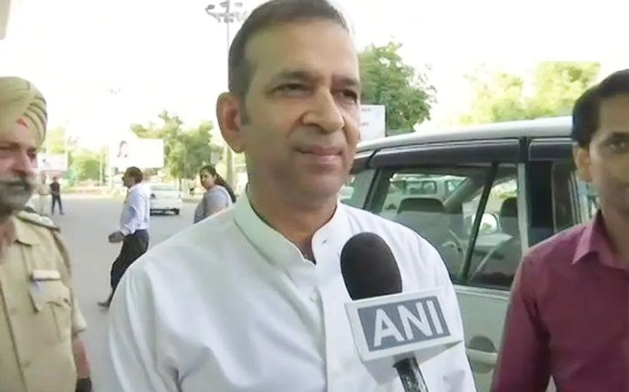 पाकिस्तान छोड़ देश वापस लौटे भारतीय उच्चायुक्त अजय बिसारिया, लेकिन उससे पहले किया ये काम