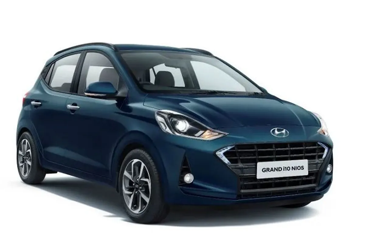 Hyundai की नई कार i10 Nios की बुकिंग शुरू, 20 अगस्त को होगी लॉन्च, जानें कीमत और फीचर्स