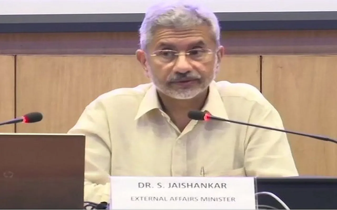 विदेश मंत्री एस. जयशंकर ने स्मार्टबोर्ड को किया लॉन्च, जानें इससे क्या मिलेगा लाभ