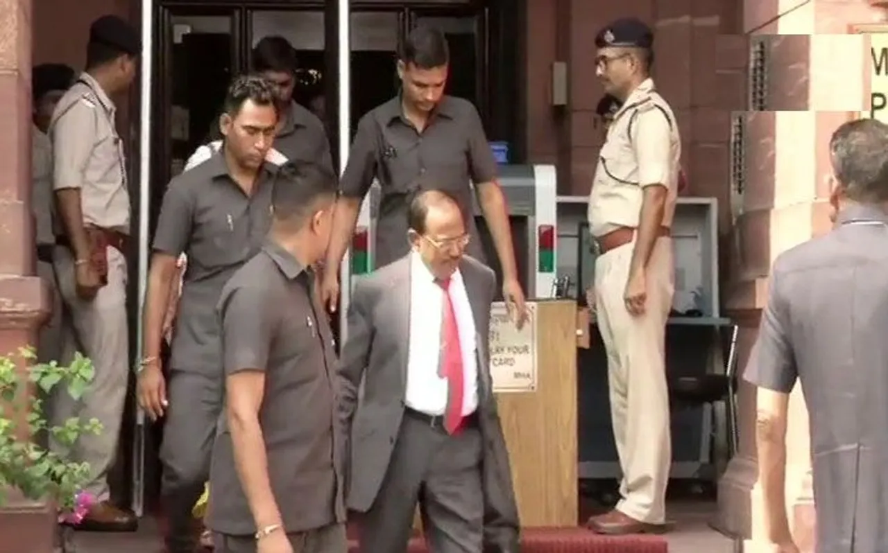 11 दिन घाटी में रहने के बाद दोबारा जाएंगे अजीत डोभाल कश्मीर, उठाए जा सकते हैं कुछ बड़े कदम!
