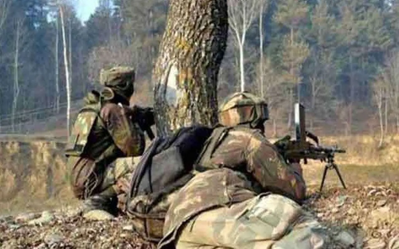 अनुच्छेद 370 हटने के बाद बारामुला में पहली मुठभेड़, सुरक्षाबलों और आतंकवादियों के बीच फायरिंग