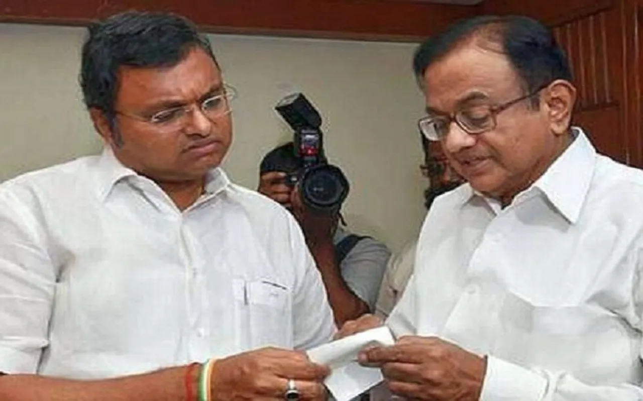 सुबह कोर्ट से मिले झटके बाद अब पी चिदंबरम और कार्ती चिदंबरम को मिली बड़ी राहत