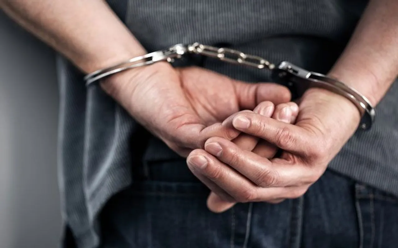 प्रतियोगिता परीक्षा में नकल से पास करवाने का झांसा देकर ठगने वाला कोचिंग संचालक पहुंचा जेल