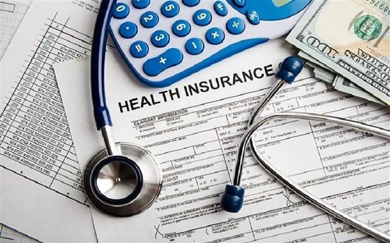 देश की 85 फीसदी ग्रामीण आबादी के पास नहीं है कोई Health Insurance, रिपोर्ट मेंं हुआ खुलासा