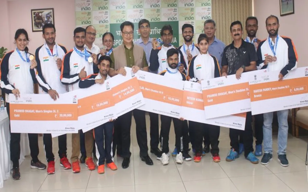 विश्व बैडमिंटन चैंपियनशिप: खेल मंत्री ने मेडल जीतने वाले दिव्यांग खिलाड़ियों को बांटे 1 करोड़ 82 लाख रुपये