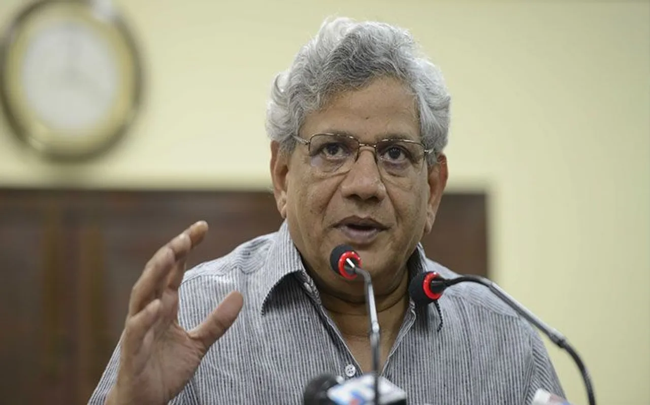 श्रीनगर के दौरे के बाद येचुरी ने कहा- कश्मीर के हालात इतने सामान्य नहीं जितना सरकार दिखाने की कर रही कोशिश