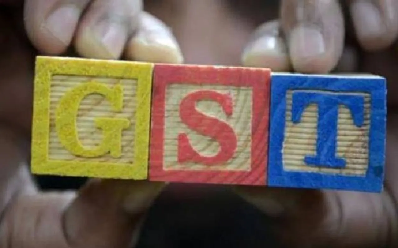 मोदी सरकार को अब GST में भी लगा बड़ा झटका, अगस्त में एक लाख करोड़ से कम हुआ कलेक्शन