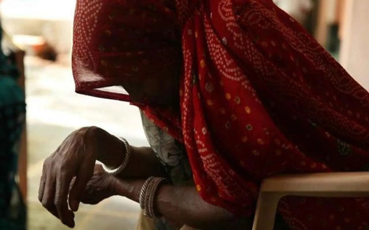 राजस्थान में महिला को डायन बताकर हुक्का पानी किया बंद, जानिए क्या है वजह