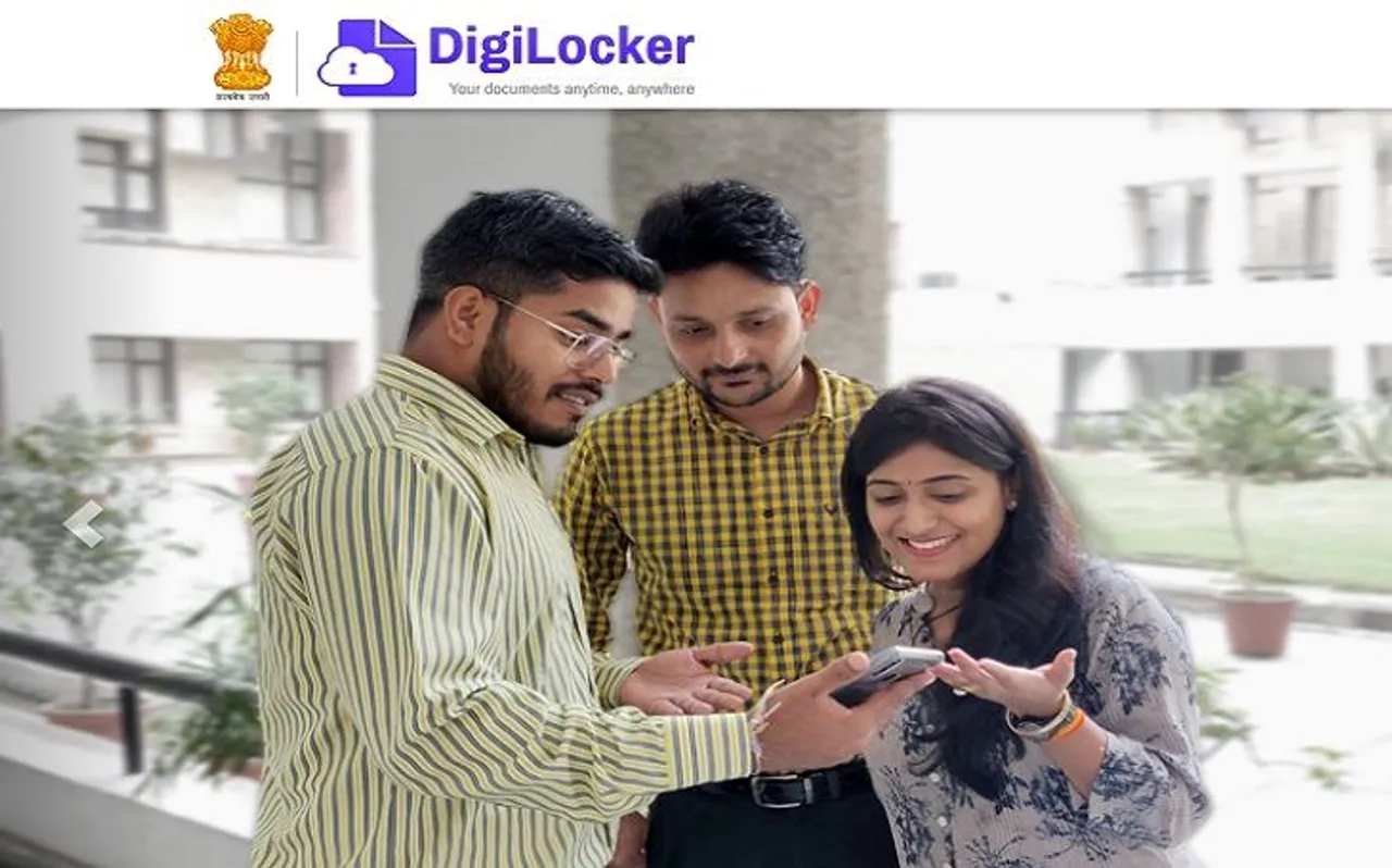 भारी चालान से बचने के लिए डाउनलोड कर लें ये Apps, रहेंगे टेंशन फ्री