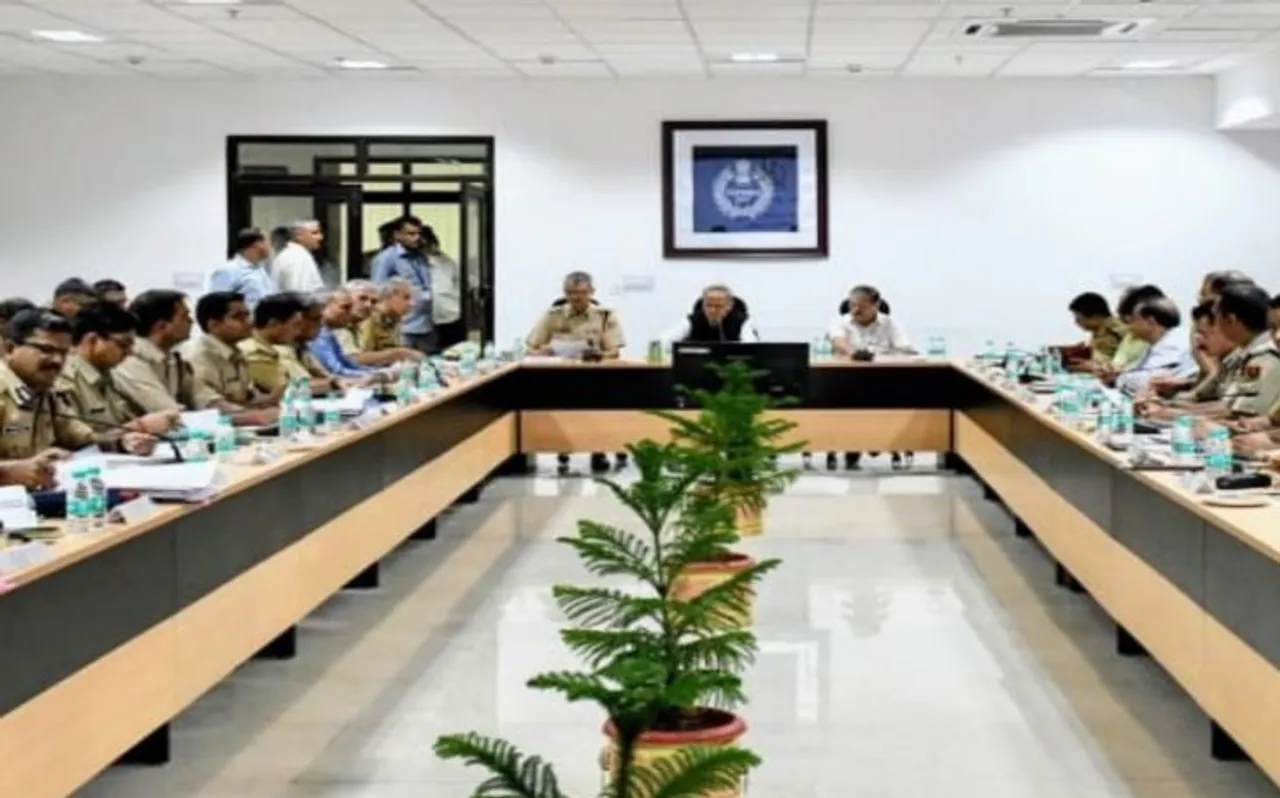मुख्यमंत्री अशोक गहलोत ने की कानून व्यवस्था की समीक्षा बैठक, इन अहम मुद्दों पर की बात