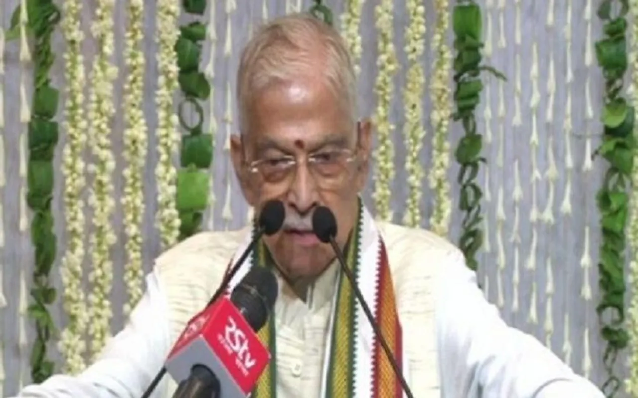 नरेंद्र मोदी के सामने निडर होकर बात करने वाले नेतृत्व की जरूरत, जोशी का बड़ा बयान