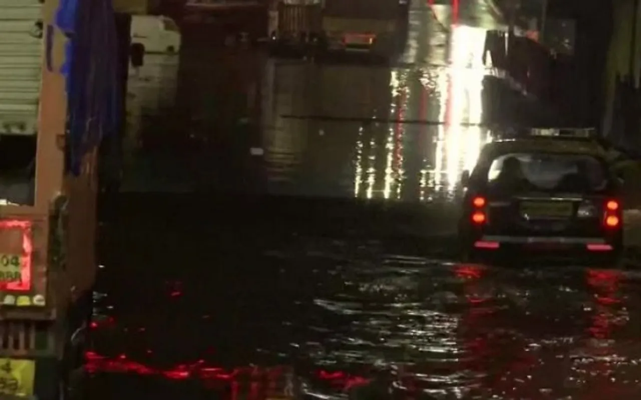 Maharashtra Rain Update: मुंबई में आज भी हो सकती है भारी बारिश, कई स्कूल-कॉलेज बंद