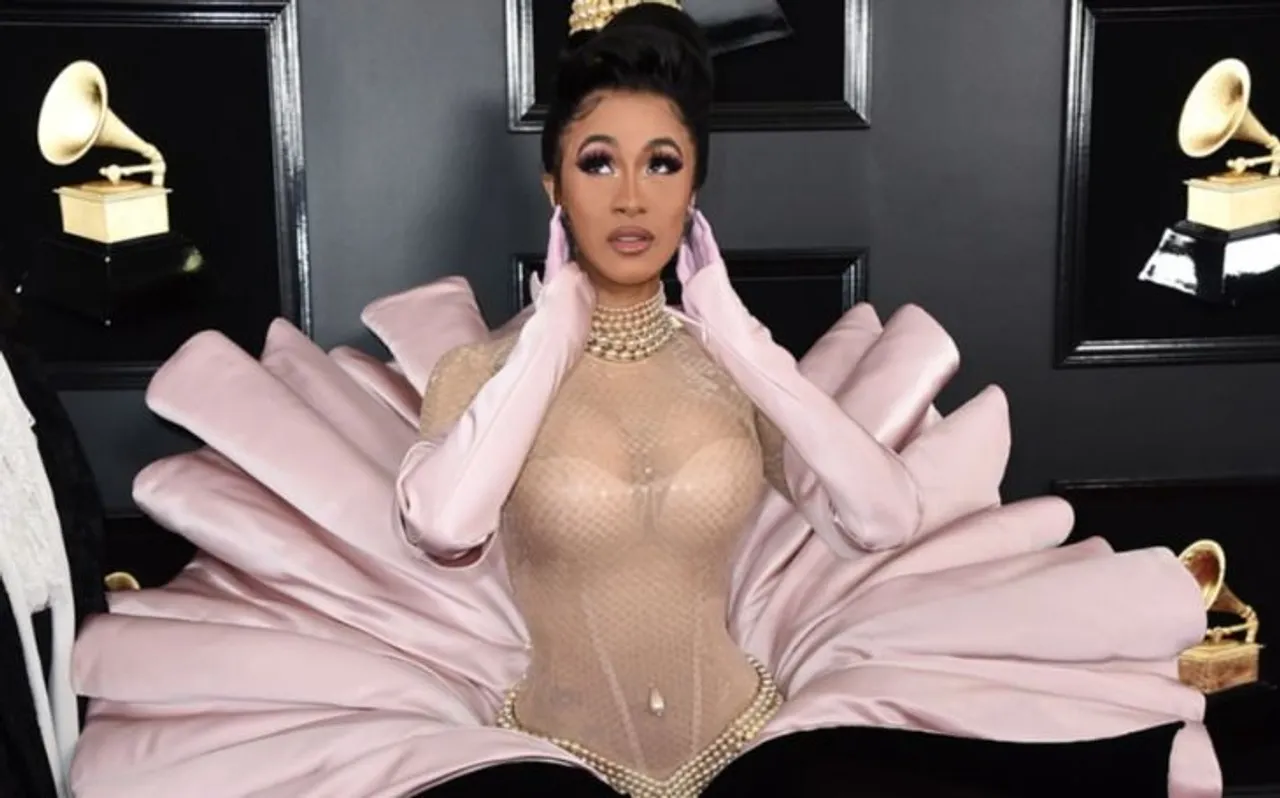 Sex के इस खास पोजिशन को पसंद करती हैं रैपर Cardi B, देखें ये Video