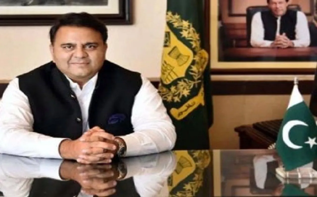 Pm Modi के जन्मदिन पर फवाद चौधरी (Fawad Chaudhry) ने किया घटिया Comment, इंडियन ट्रोलर्स ने दिया ऐसे जवाब...