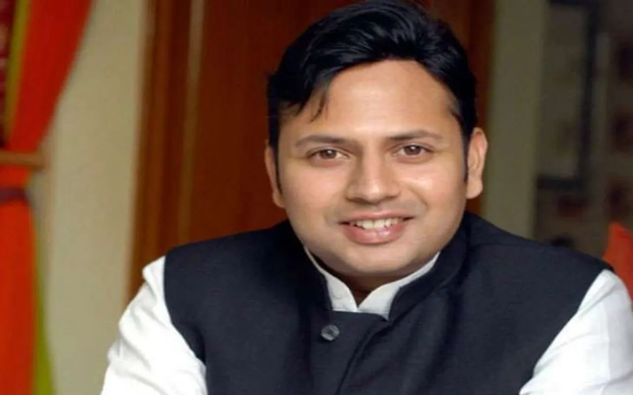 CM अशोक गहलोत के बेटे ने क्रिकेट में मारी एंट्री, राजसमंद जिला क्रिकेट संघ के कोषाध्यक्ष चुने गए