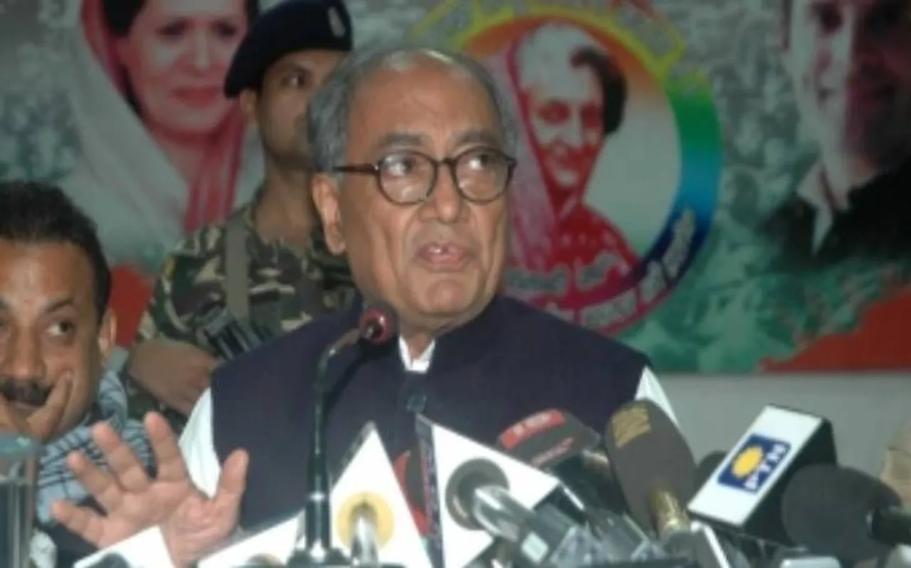 कश्मीर पर मोदी सरकार झूठी तस्वीर पेश कर रही है, दिग्विजय सिंह का बड़ा हमला