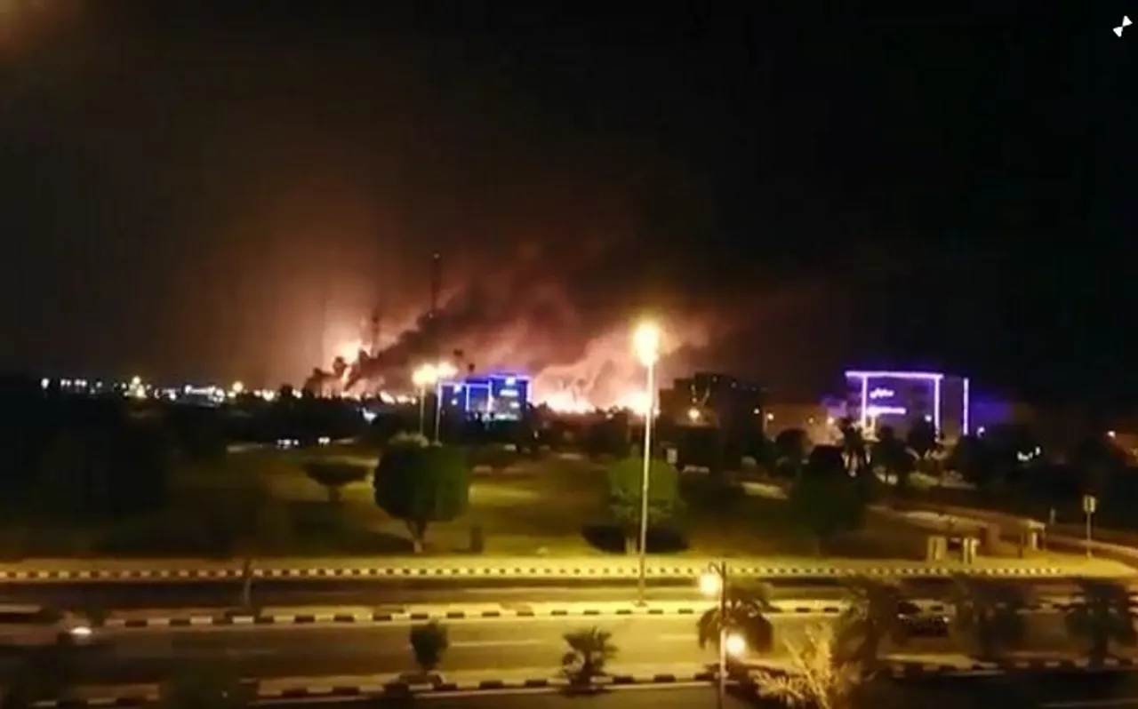 सऊदी तेल कंपनी अरामको के तेल कुंए पर ड्रोन हमला, शक इराक पर